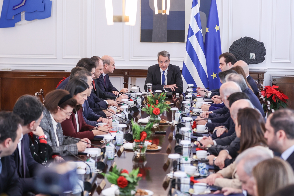 Η σιωπή που στοιχειώνει: Όποιος υπουργός μηνύσει για τις υποκλοπές, εκτός κυβέρνησης από Anatropi Newsroom