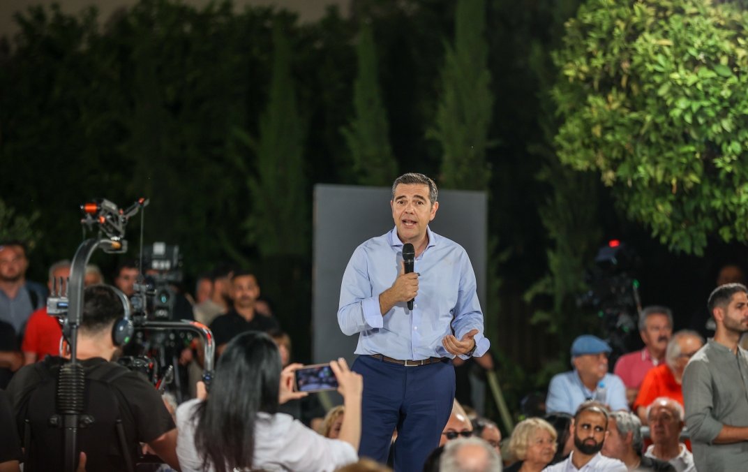 Το κρίσιμο ερώτημα που καλείται να απαντήσει ο Αλέξης Τσίπρας