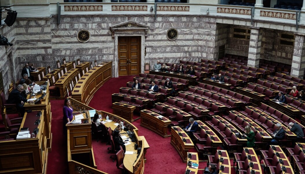 Φουντώνει η πολιτική κόντρα με φόντο την ενεργειακή κρίση και τις προκλητικές δηλώσεις στελεχών της Κυβέρνησης.