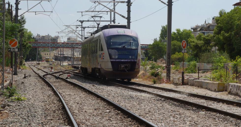 Ο Γραμματίδης παραδέχθηκε ότι εισηγήθηκε στον Μητσοτάκη διετή αναστολή λειτουργίας επιβατικών σταθμών – Έκθετος ο Μητσοτάκης