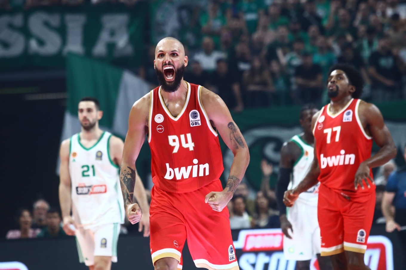 Break ο Ολυμπιακός στο ΟΑΚΑ, κέρδισε 99-88 τον ΠΑΟ και θέλει μια νίκη για το πρωτάθλημα
